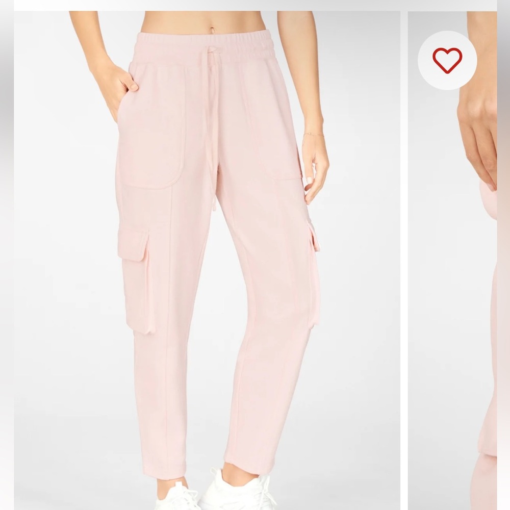 Fabletics Nyla Cargo Pants Size Medium